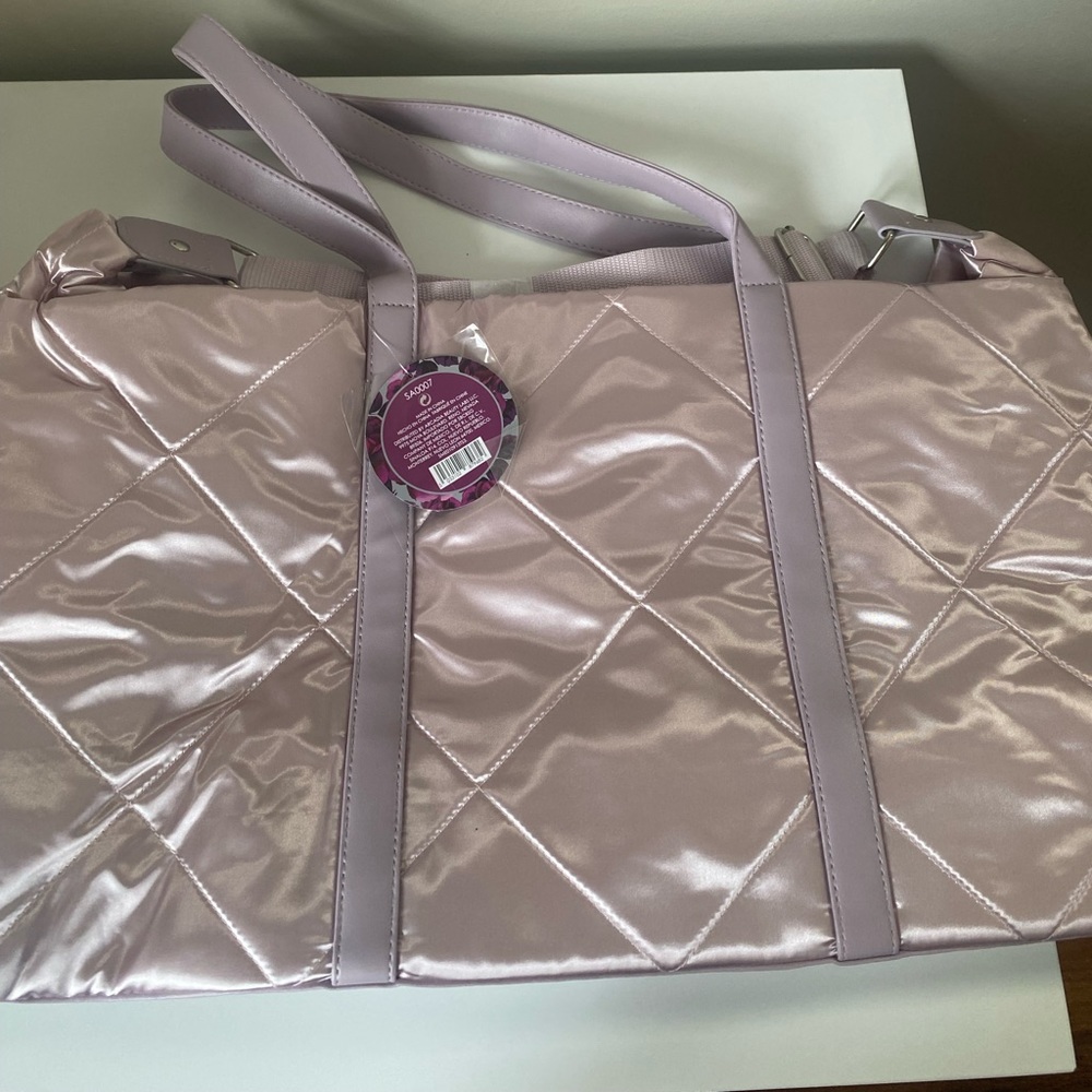 Beautiful Pink quilted weekend bag